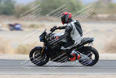 media/May-05-2025-Moto Forza (Mon) [[3c1838c5e5]]/2-B Group/Session 3 (Panning Test Turn 14 Inside)/
